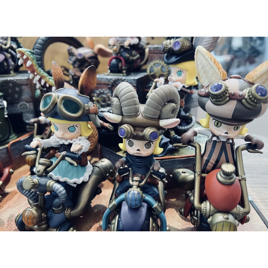 Molly Steampunk Motorcycle Series Pop Mart Steampunk Animal Motorcycle ...