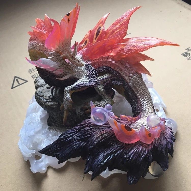 Capcom CFB Monster Hunter Bubble Fox Dragon Hand-Made Spot Goods ...