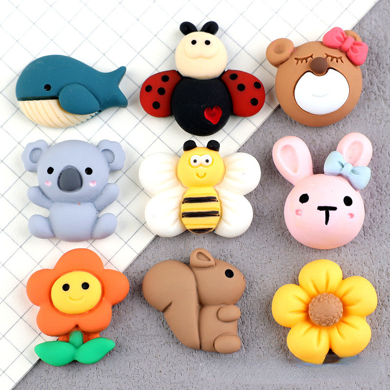 การ์ตูน Hello Kitty Crocs Koala Flower Jibbitz Croc Charm Bear Bee