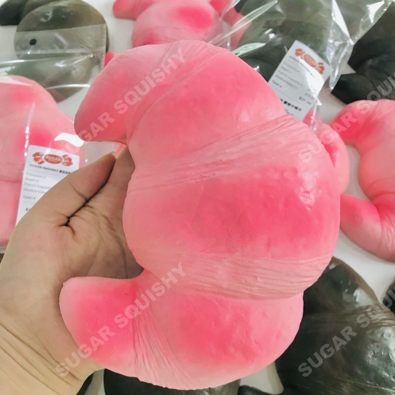 Sugar Squishy Pink/Black Croissant ของเล ่ นช ้ า Rebound Pinch ...
