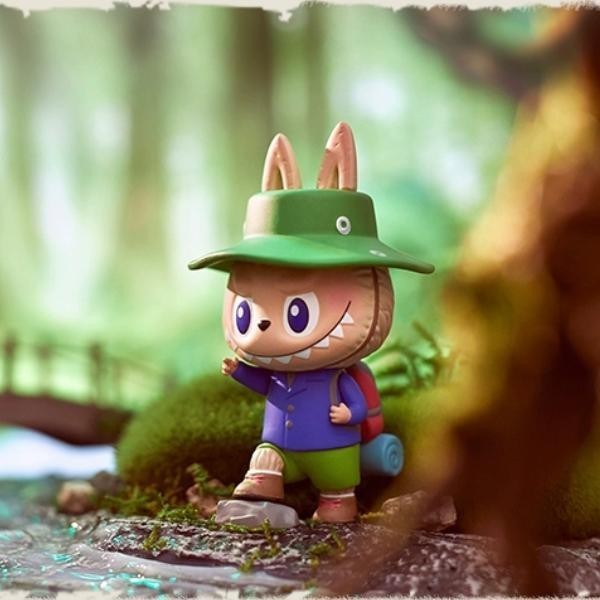 ของแท ้ POPMART THE MONSTERS LABUBU Elf Field Travel Series ของเล ่ น ...