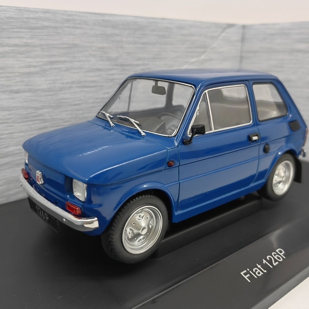 PAYA FIAT / SEAT 600 TOLE PLASTIQUE EN VERT REPEINT
