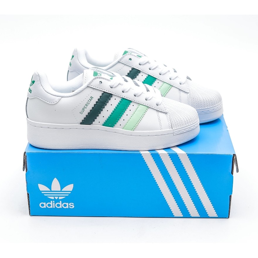 Adidas Originals Superstar XLG รองเท้าผ้าใบสีขาว Collegiate สีเขียว ...