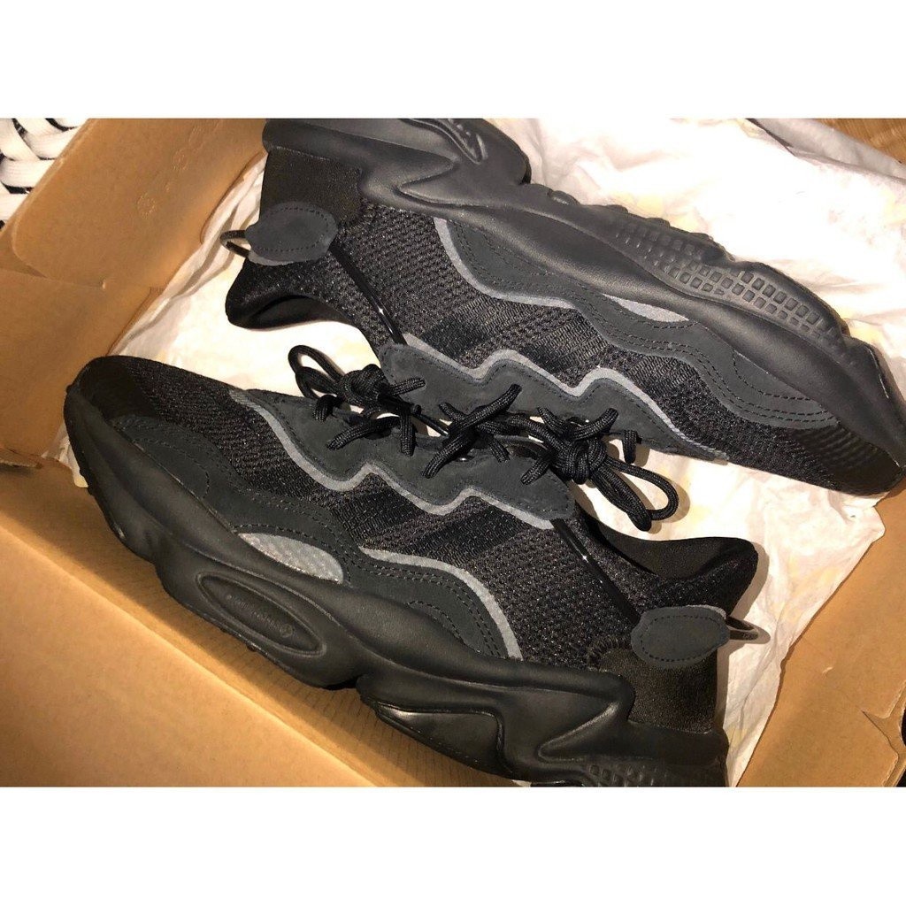 Adidas originals Ozweego Pure Black Samurai EE6999 | Shopee Thailand