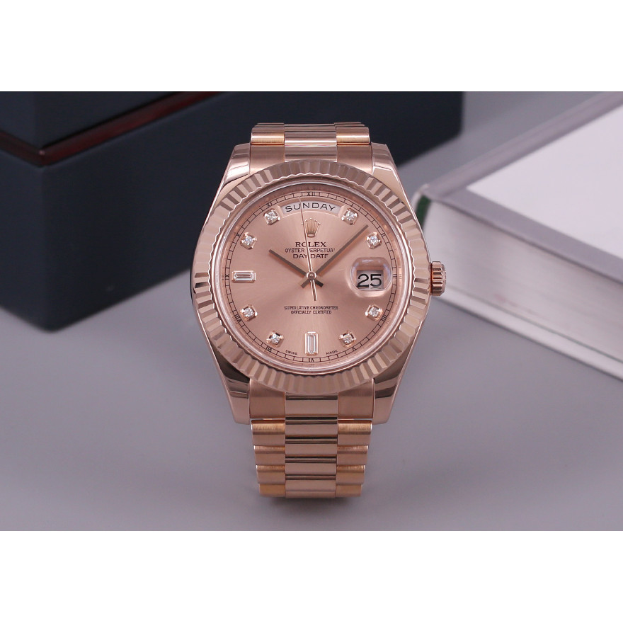 Rolex Sunday Calendar Type 18k Rose Gold 41 เส้นผ่านศูนย์กลางนาฬิกากลไก ...
