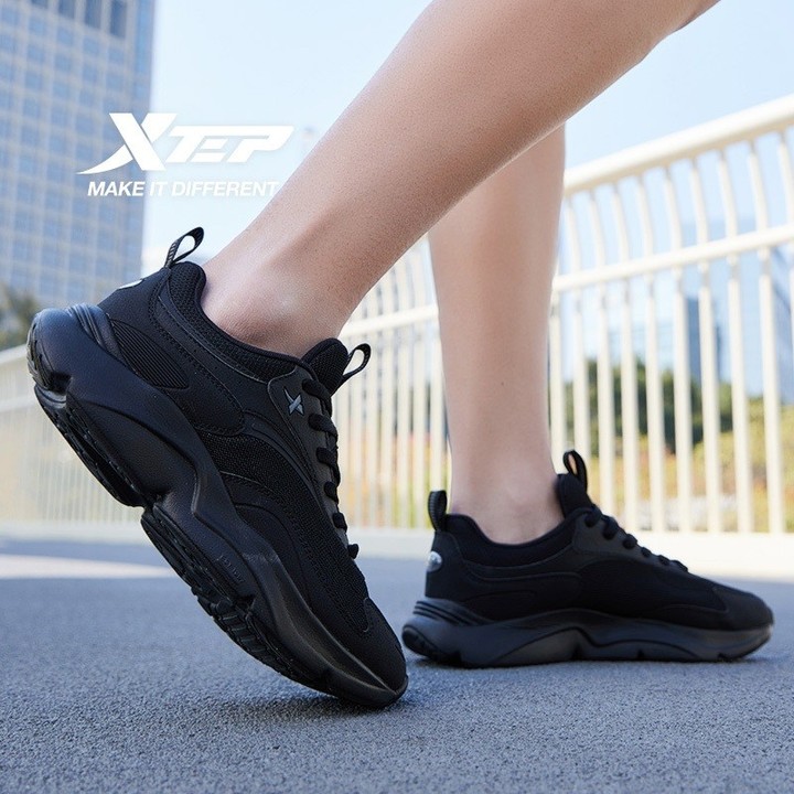 XTEP รองเท้าวิ่งผู้ชาย เบา สบาย และดูดซับแรงกระแทกดีเยี่ยม — รองเท้ากีฬา แบรนด์ Xtep ของแท้ 100% เช็คราคาจาก Shopee Lazada thumbnail 2