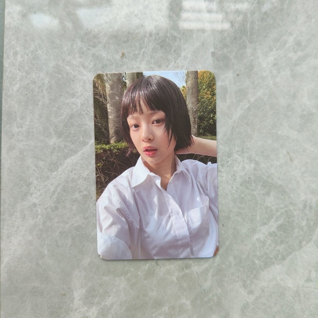 New newjeans Whale New Album how sweet yati Sign Card newjeans Whale ...
