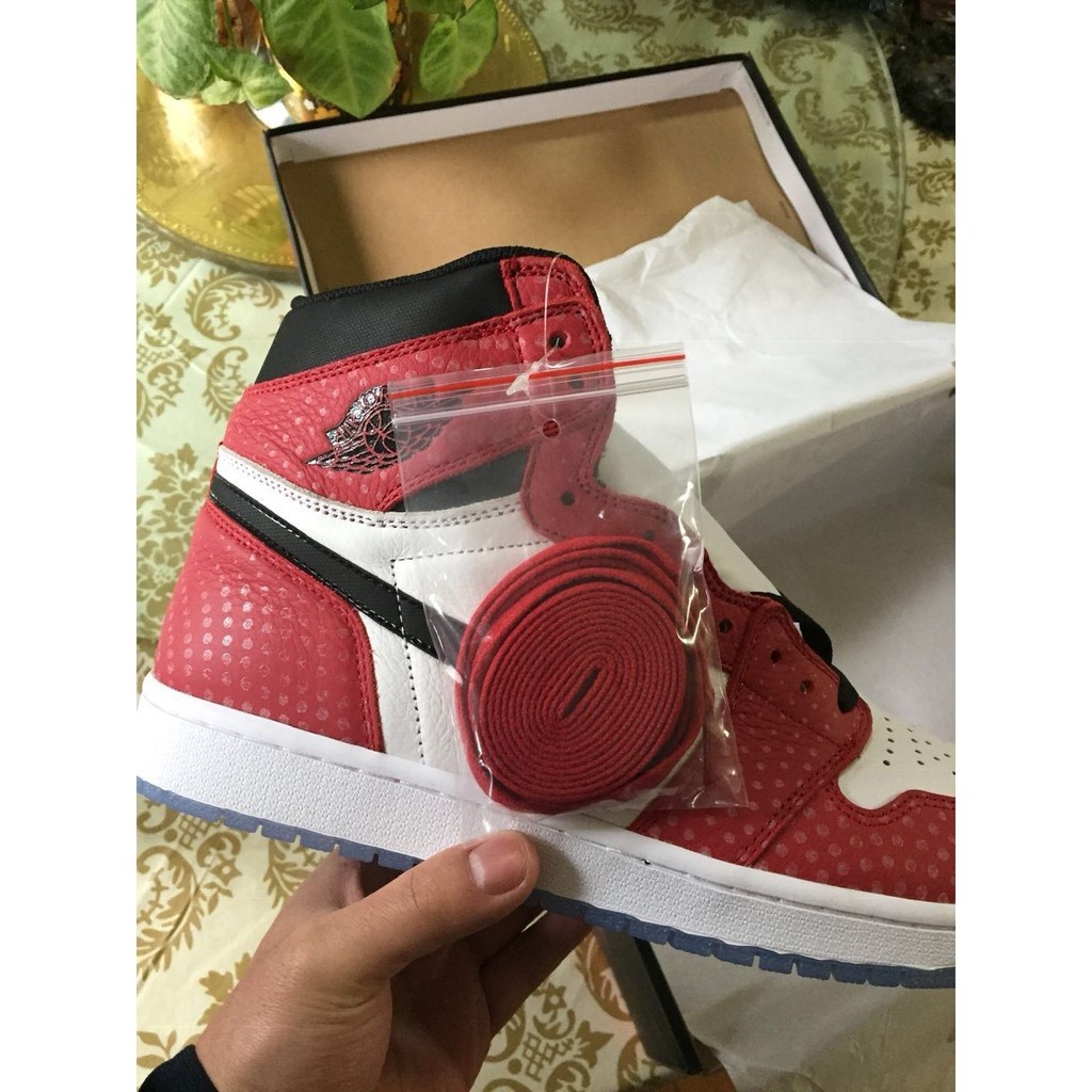 aj1 chicago spiderman