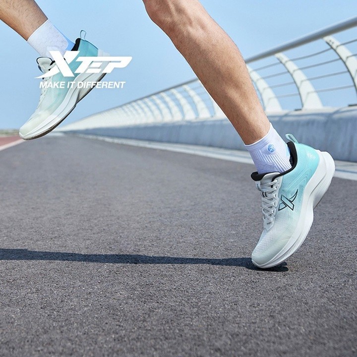 XTEP Easy Run รองเท้าวิ่งพื้นนุ่มน้ำหนักเบามาก รองเท้าผ้าใบลุยงานและออกกำลังกาย — รองเท้ากีฬา แบรนด์ Xtep ของแท้ 100% เช็คราคาจาก Shopee Lazada thumbnail 2