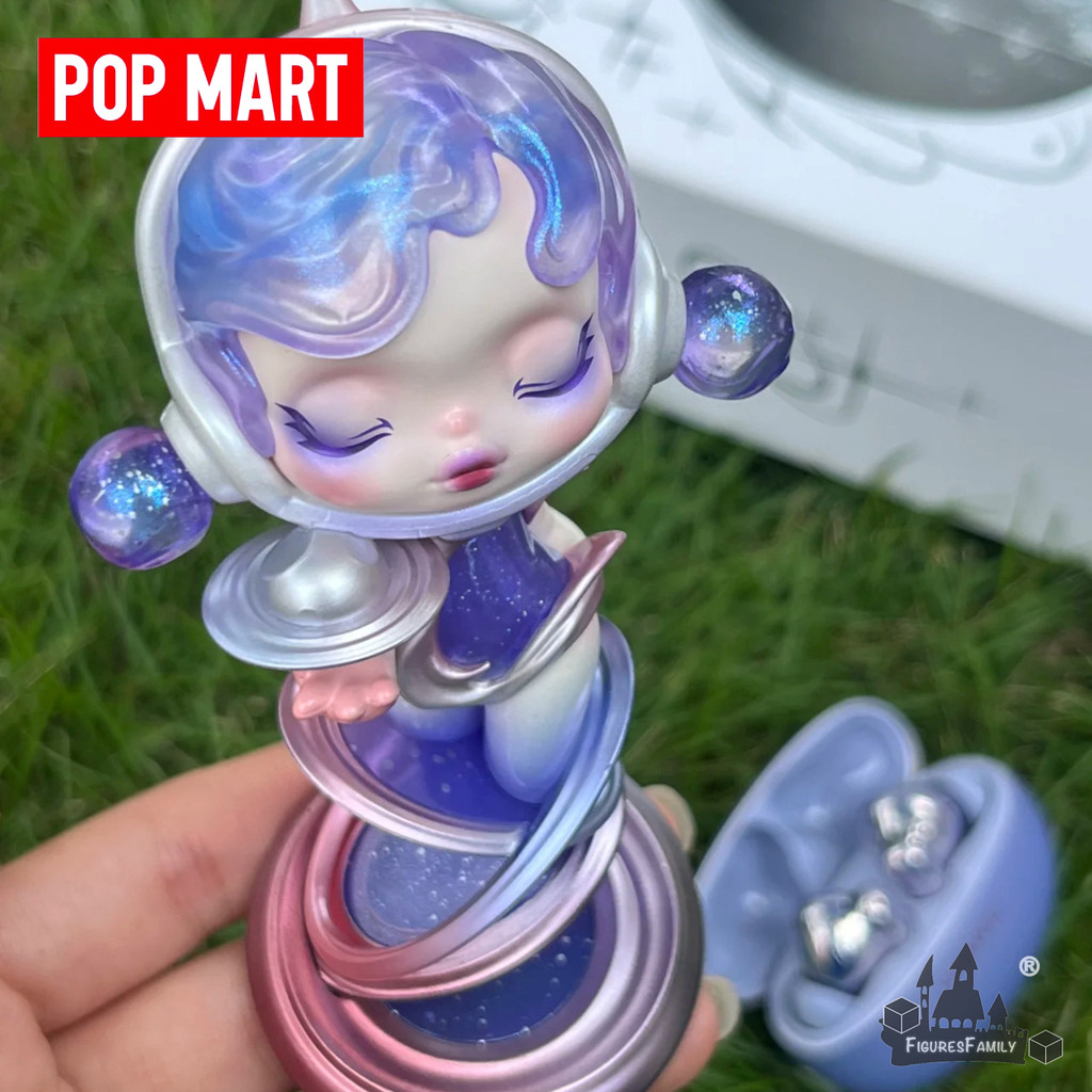 Skullpanda Flowing Light With Sound Figurine (with 6i earbud