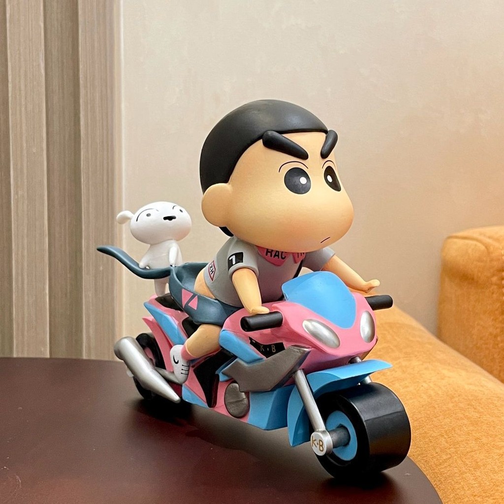 หัวรถจักร Crayon Shin-Chan Hand-Made ขี่รถจักรยานยนต์ Shin-Chan อิน ...