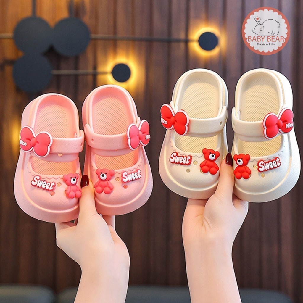 ใหม่ รองเท้าเด็กผู้หญิง รองเท้าหมีเบอร์รี่ รองเท้าหัวโต ลายน่ารักๆ ...