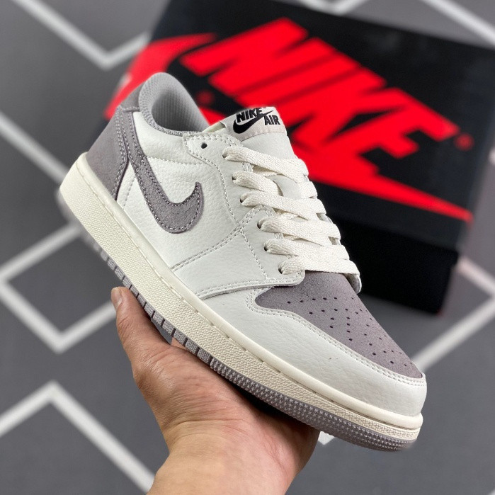 Air Jordan 1 Low OG 