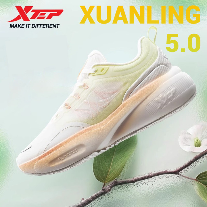 XTEP Xuanling รองเท้าวิ่งพื้นหนาน้ำหนักเบา  สำหรับผู้หญิง ออกแบบใหม่ เหมาะสำหรับฤดูหนาวและการวิ่งกลางแจ้ง — รองเท้ากีฬา แบรนด์ Xtep ของแท้ 100% เช็คราคาจาก Shopee Lazada - รูปที่ 1