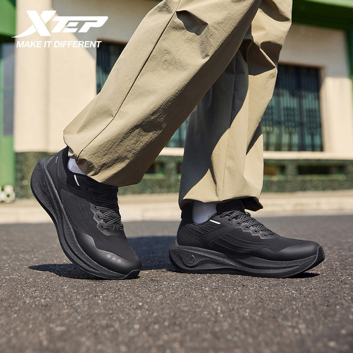 XTEP Shield | พื้นรองเท้าชั้นกลางหนา ช่วยดูดซับแรงกระแทกและเพิ่มความทนทาน - รองเท้าวิ่ง — รองเท้ากีฬา แบรนด์ Xtep ของแท้ 100% เช็คราคาจาก Shopee Lazada thumbnail 3
