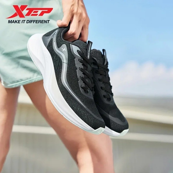 รองเท้าวิ่ง XTEP สำหรับผู้หญิง ฤดูใบไม้ร่วง 2025 ออกแบบเพื่อการสวมใส่ที่สบายและดีไซน์ลดแรงกระแทก — รองเท้ากีฬา แบรนด์ Xtep ของแท้ 100% เช็คราคาจาก Shopee Lazada thumbnail 4