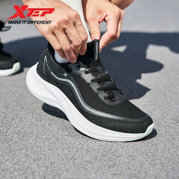 รองเท้าวิ่ง XTEP สำหรับผู้หญิง ฤดูใบไม้ร่วง 2025 ออกแบบเพื่อการสวมใส่ที่สบายและดีไซน์ลดแรงกระแทก — รองเท้ากีฬา แบรนด์ Xtep ของแท้ 100% เช็คราคาจาก Shopee Lazada - รูปที่ 1