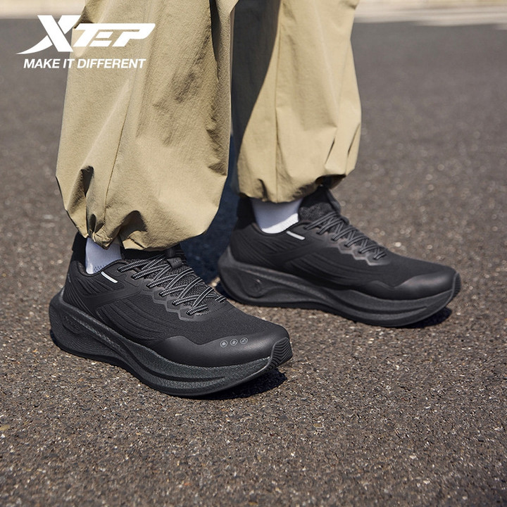 XTEP Shield | พื้นรองเท้าชั้นกลางหนา ช่วยดูดซับแรงกระแทกและเพิ่มความทนทาน - รองเท้าวิ่ง — รองเท้ากีฬา แบรนด์ Xtep ของแท้ 100% เช็คราคาจาก Shopee Lazada thumbnail 2