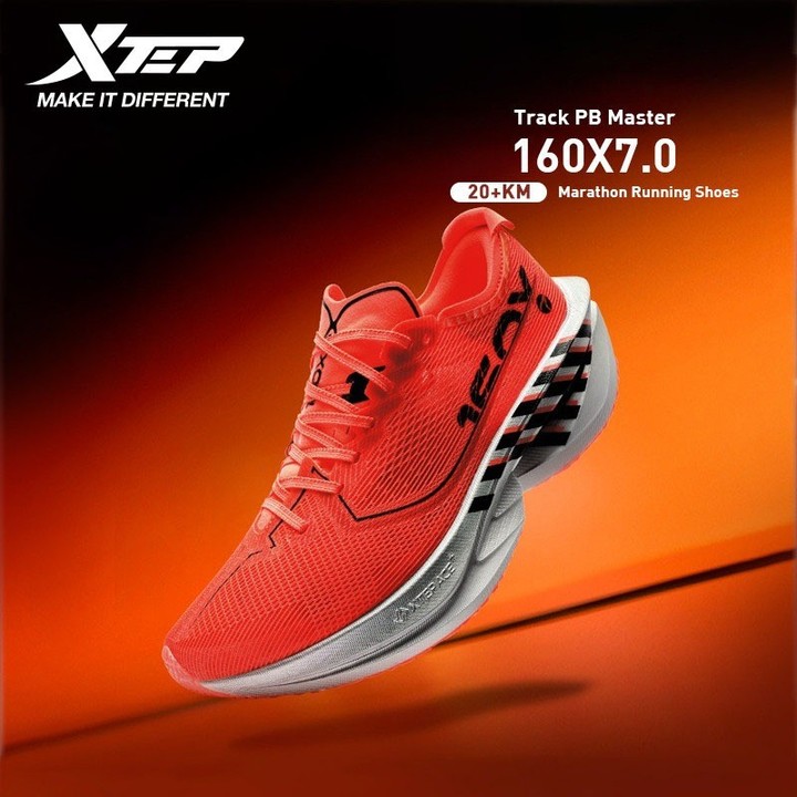 XTEP 160X 7.0 รองเท้าวิ่งสำหรับผู้หญิง มาพร้อมแผ่นคาร์บอนและระบบดูดซับแรงกระแทกดีเยี่ยม — รองเท้ากีฬา แบรนด์ Xtep ของแท้ 100% เช็คราคาจาก Shopee Lazada - รูปที่ 1