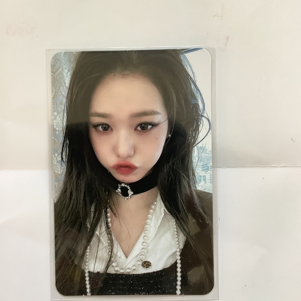 [คลังสินค้าพร้อม] ive Fu sw2 ปีศาจรอบเสื้อผ้าสีดํารอบ Lucky Photocard ...