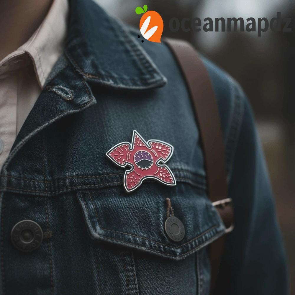 OCEANMAPDZ Demogorgon Dustin Pins สีแดงและสีดำ ในสไตล์วินเทจจาก ...