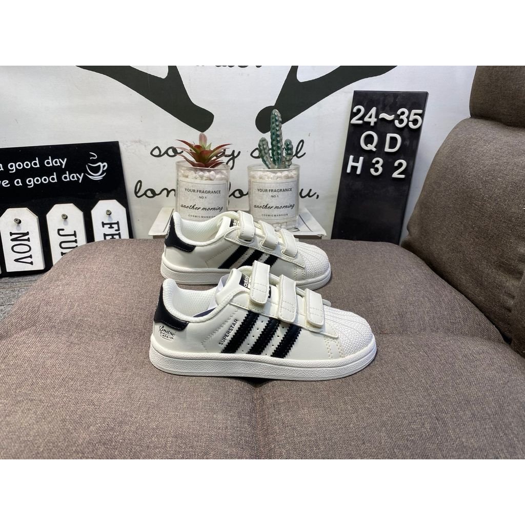 adidas gazelle silver green womens  adidas  Superstar II