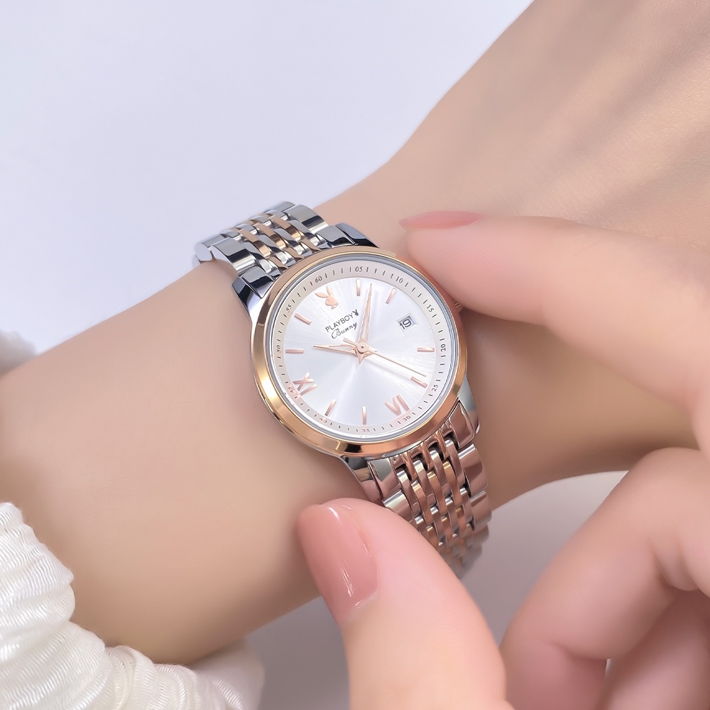 ภาพอธิบายเพิ่มเติมของ PLAYBOY 5556 นาฬิกาข้อมือผู้หญิงกันน้ำ นาฬิกาแบรนด์เนม รับประกัน 3 ปี แฟชั่น สีดำ ทอง เงิน