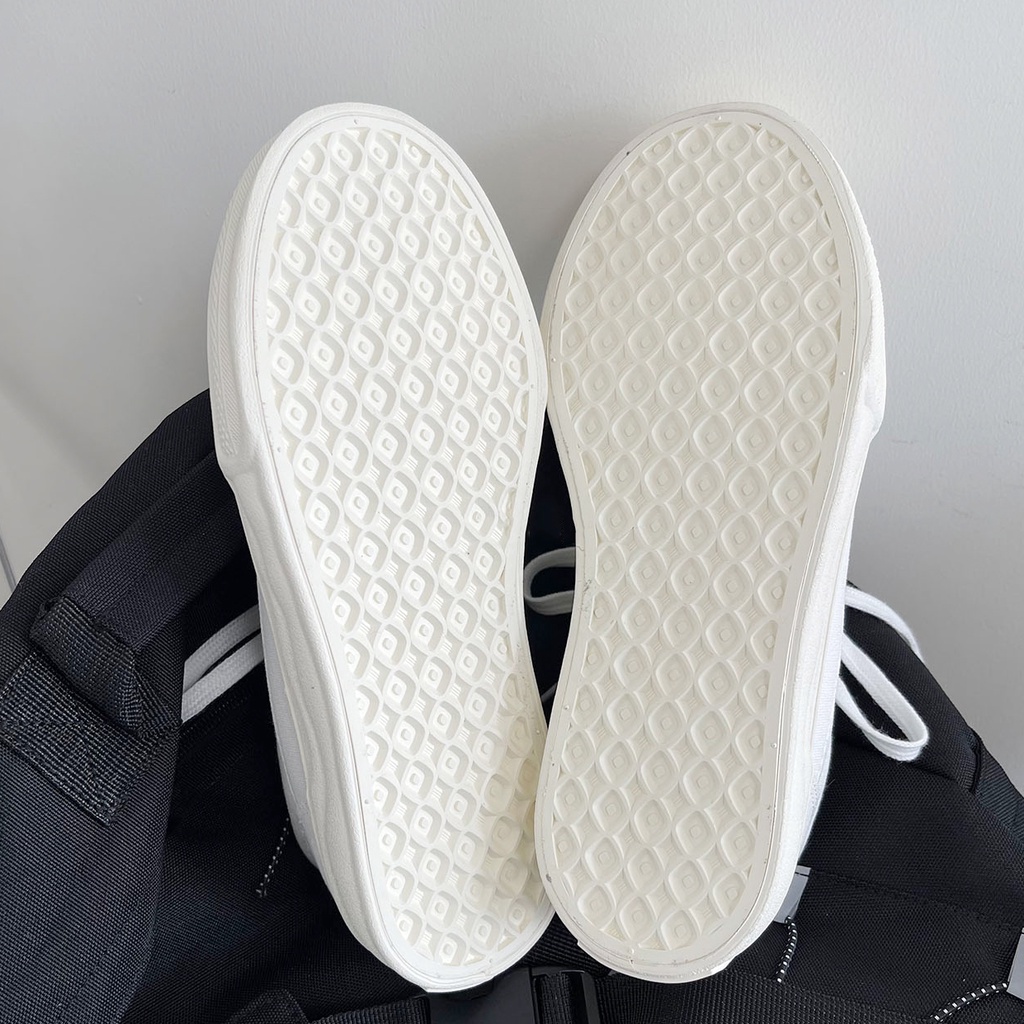 คำอธิบายเพิ่มเติมเกี่ยวกับ MISTERY รองเท้าผ้าใบ พื้นนุ่ม รุ่น CAKE สีขาว ( MIS-542 )