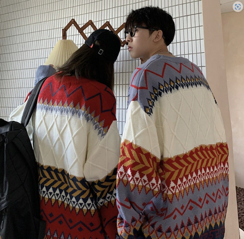 เกี่ยวกับสินค้า HANLU เสื้อกันหนาวผู้ชายแฟชั่นคริสต์มาสเสื้อถักคู่เทรนด์เกาหลีเสื้อโค้ทหลวมสบาย ๆ ระดับไฮเอนด์