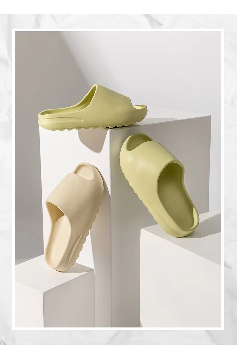 เกี่ยวกับ QiaoYiLuoรองเท้าแตะแบบสวม กันลื่น รองเท้าชายหาด สำหรับผู้ชายและผู้หญิง มี 4 สีให้เลือก