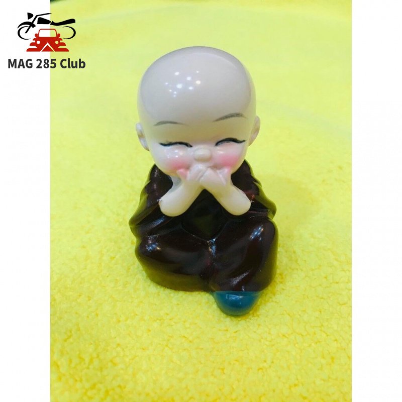 เกี่ยวกับสินค้า ‍ ️ MAG285 Club ‍ ️ ตุ๊กตาติดหน้ารถเณรน้อยเส้าหลิน 4 ชิ้น