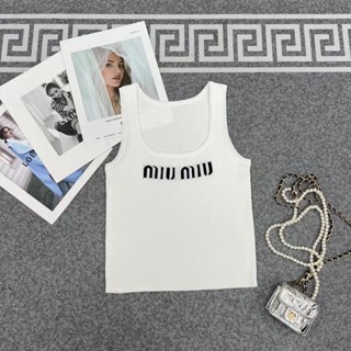 พร้อมส่ง !Miu Miu !เสื้อกันหนาวแขนกุดเซ็กซี่ สวมใส่สบาย สําหรับผู้หญิง