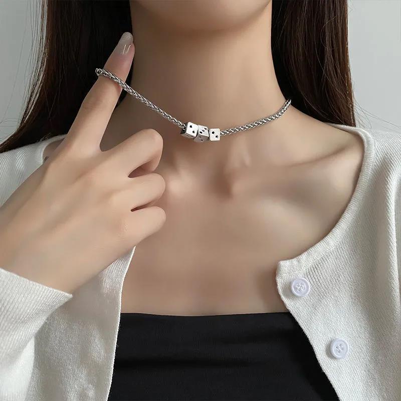 dice-necklace-accessories-trend-personality-street-hip-hop-clavicle-chain