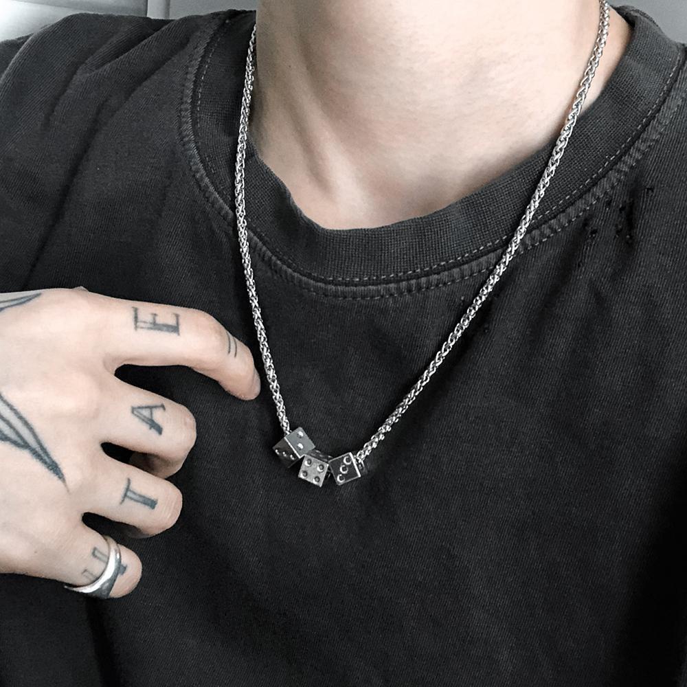dice-necklace-accessories-trend-personality-street-hip-hop-clavicle-chain