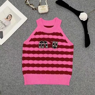 พร้อมส่ง !Miu Miu !เสื้อสายเดี่ยว แขนกุด เซ็กซี่ แฟชั่นฤดูร้อน สไตล์เกาหลี