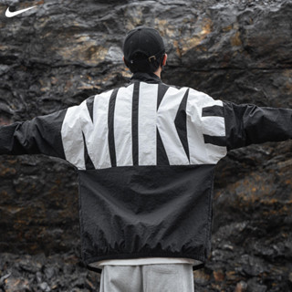 ナイキ　Nike　スウッシュ刺繍ロゴ　ナイロンパーカー　XL XXL 古着 Nike เสื้อแจ็คเก็ต มือสอง ราคาถูก สั่งเลยบน Shopee