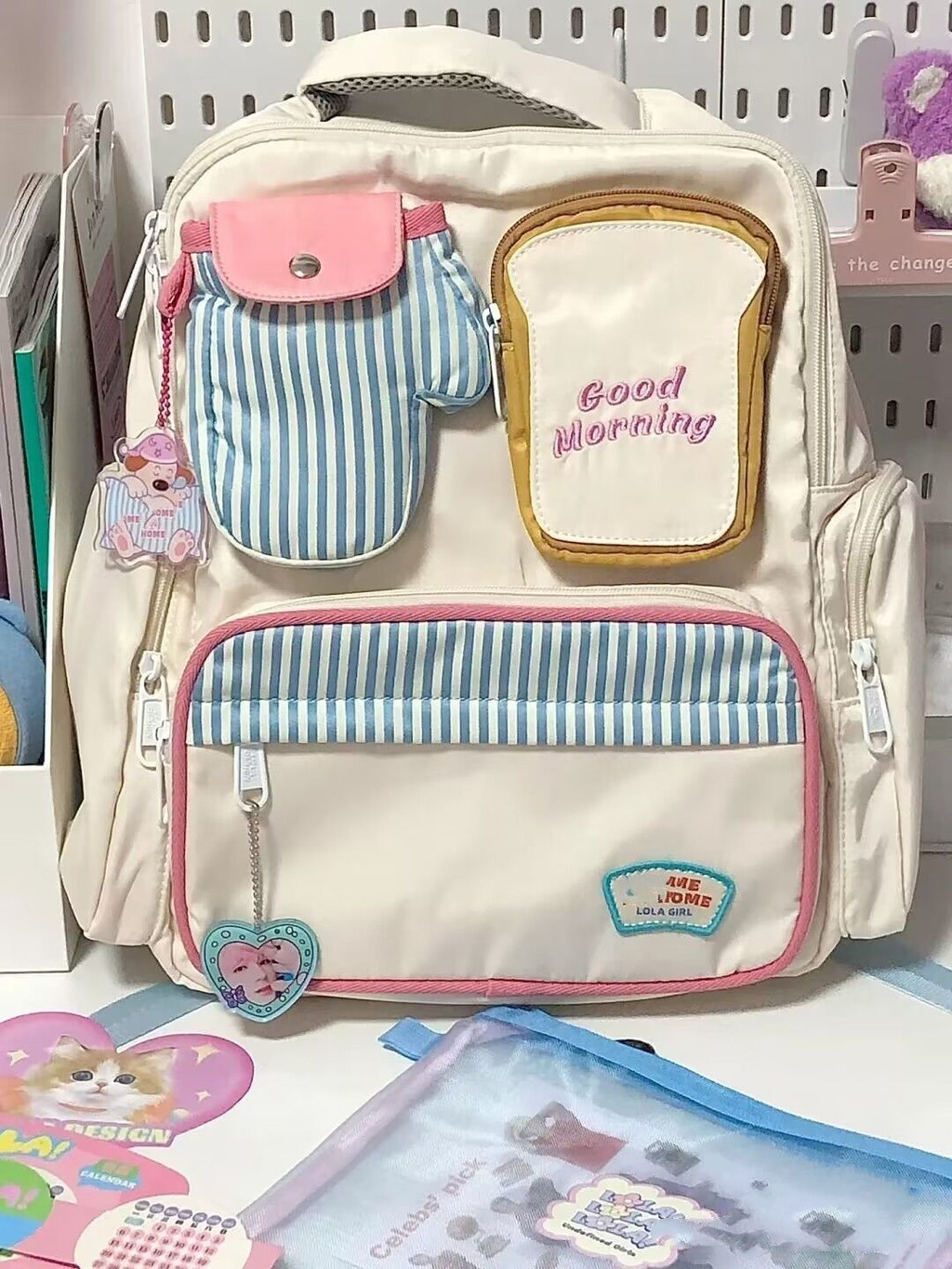 Campus {Good Morning Toast Backpack } กระเป ๋ านักเรียนน ่ ารักความจุ ...