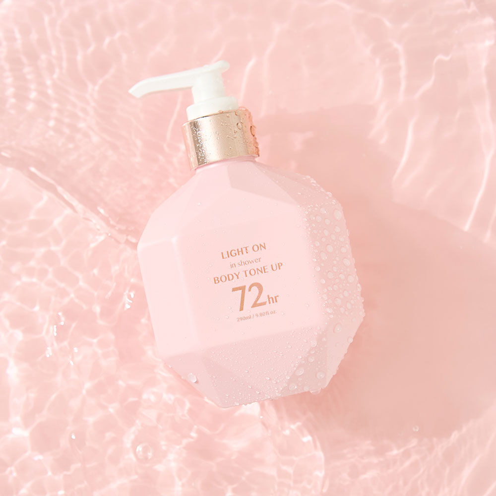 BOM Light On In Shower Body Tone Up 290ml บอม ครีมอาบน้ำโทนอัพ ...