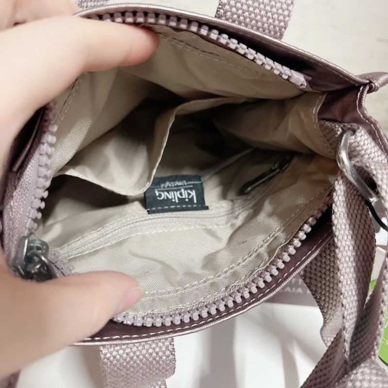 ♞,♘,♙กระเป๋าสะพาย สวยงามมาก มีสายยาว Kipling INARA S Sparkling Slate ...