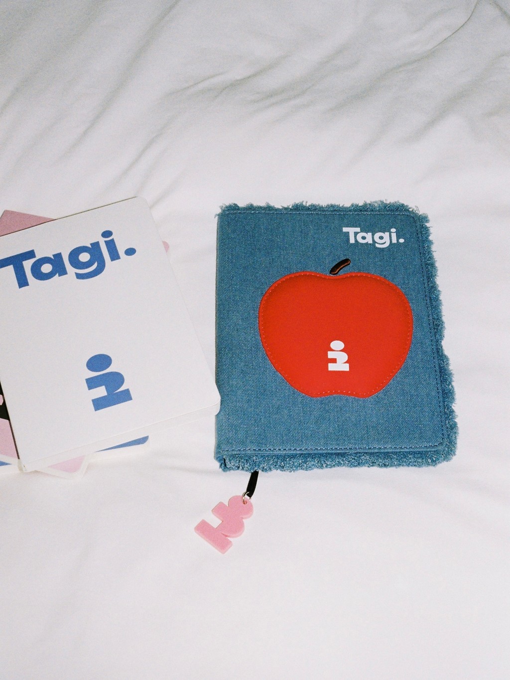 Tagi. Imagine Apple Notebook Denim shell | Shopee Thailand