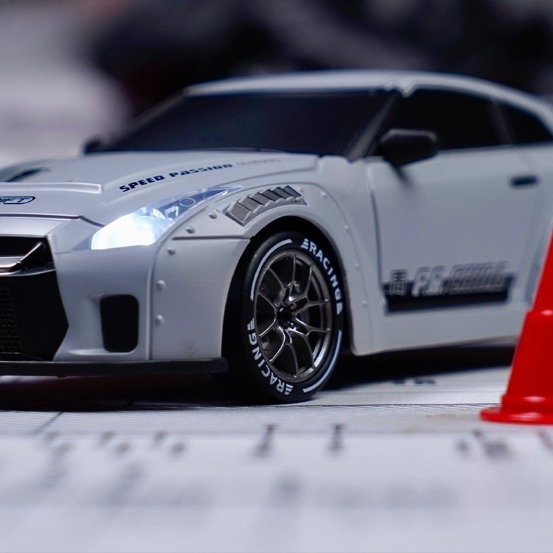 รถบังคับดริฟท์ 4wd 1/20 รุ่น gtr r35 / porsche คันเร่งสัดส่วนจริง ใช้ ...