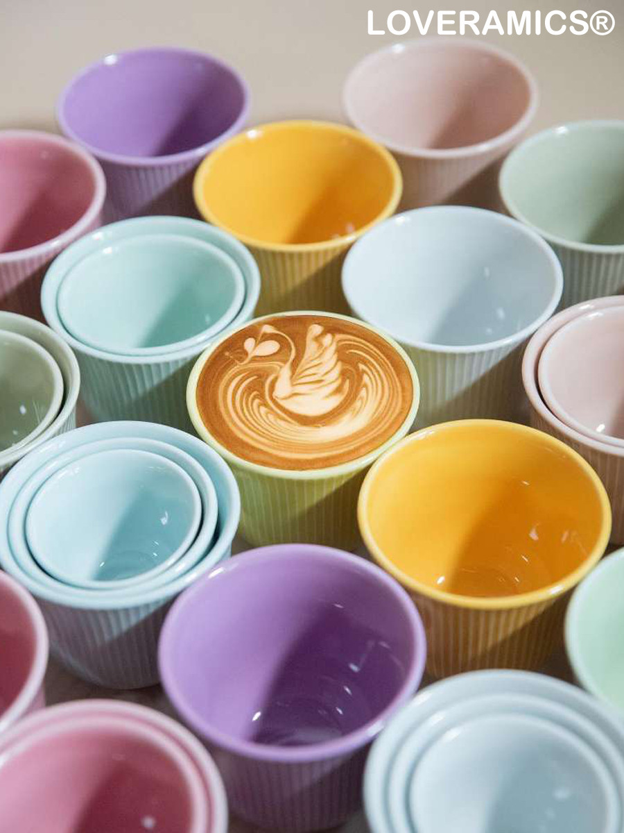 ถ้วยกาแฟลายแนวตั้ง Capula Flower Latte Cup ออสเตรเลียสีขาวสกปรก ...