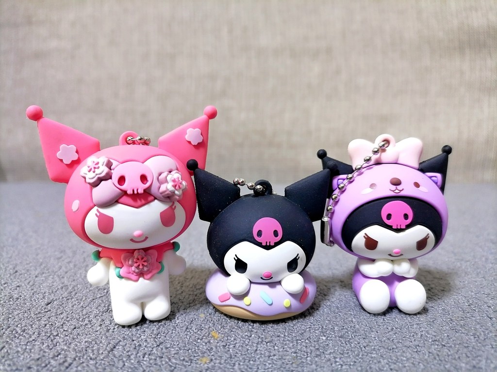 ของแท้ Big-Eared Dog Sea Salt Cheese พวงกุญแจหญิงน่ารักอบเชยจี้สุนัขคู่ ...