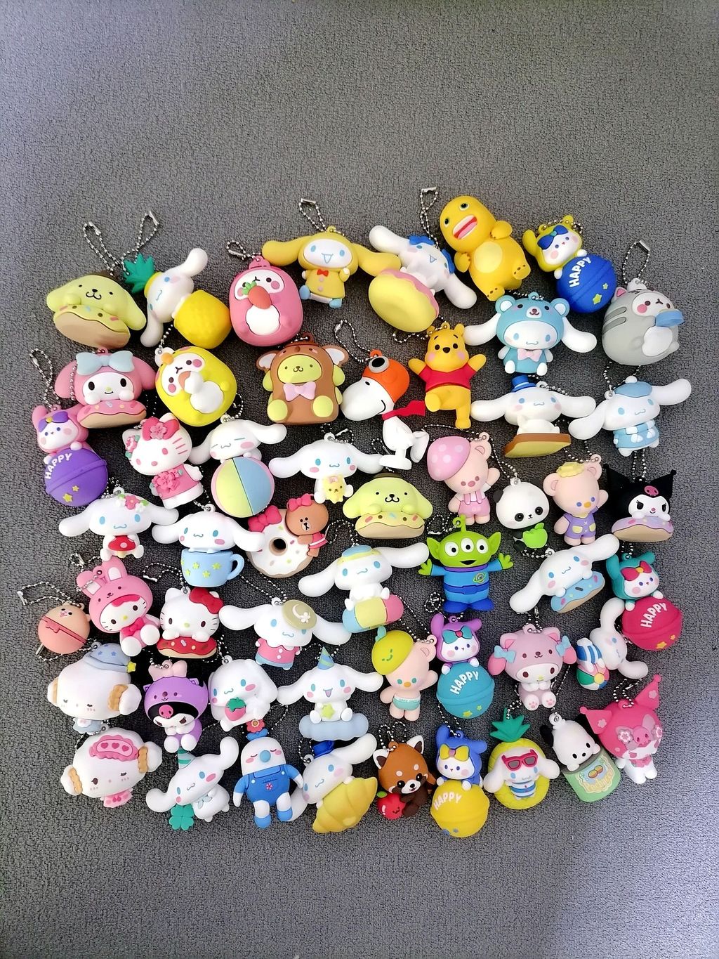 ของแท้ Big-Eared Dog Sea Salt Cheese พวงกุญแจหญิงน่ารักอบเชยจี้สุนัขคู่ ...
