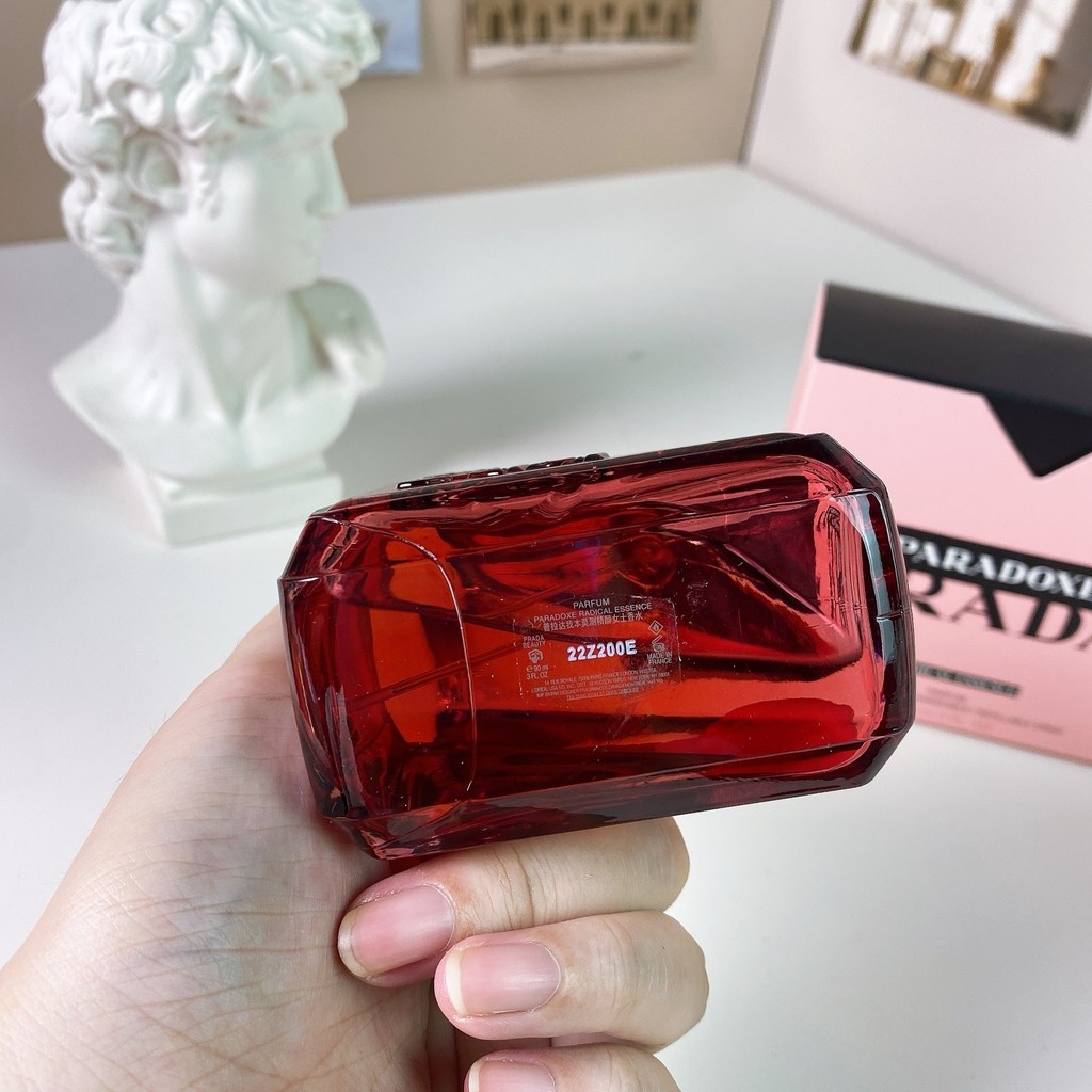 หลอดใหม่ 50 Pradoxe Radical Essence 90ml Prada Paradoxe Radical Essence ...