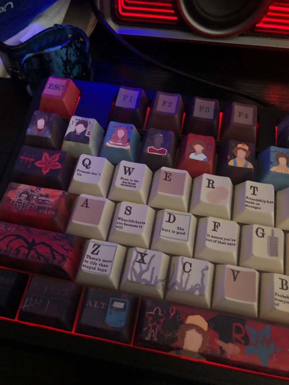 Stranger Things Keycaps Cherry / FOA โปรไฟล์ 130 + คีย์ PBT Wooting ...