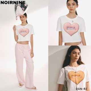 [NOIRNINE] Bebe เสื้อครอปกราฟฟิค 2 สี ฟรีไซซ์ ของแท้ 100% ขายดี โลโก้หัวใจน่ารัก