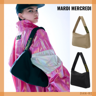 [MARDI Mercredi] PANINI กระเป๋าสะพายไหล่ / 2 สี / สินค้าเกาหลี / ขายดี / ทุกวัน / สินค้าพร้อมส่ง