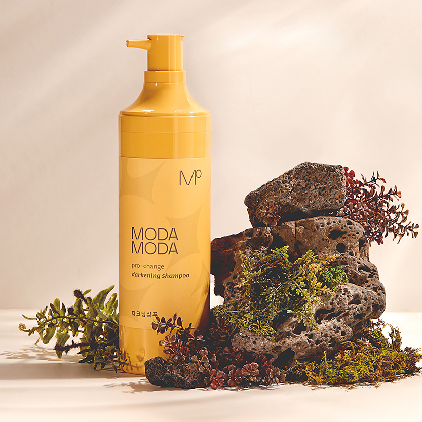 modamoda-pro-change-darkening-shampoo-แชมพูเปลี่ยนสีผม-300-กรัม-เกาหลี-สองครั้ง-เร็วขึ้น-ดูแลผมร่วง-แชมพูบํารุงหนังศีรษะ