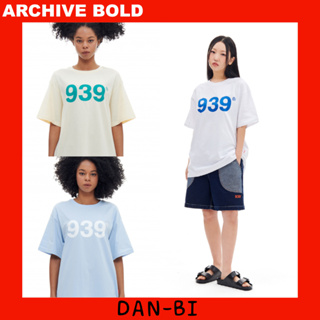 [ARCHIVE Bold] เสื้อยืด แขนสั้น พิมพ์ลายโลโก้ 939 โอเวอร์ไซซ์ 3 สี 4 ขนาด สไตล์เกาหลี สําหรับผู้หญิง สินค้าขายดี